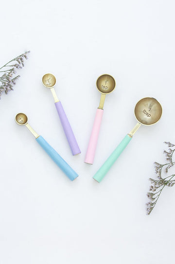A Little Romance Measuring Spoons Set