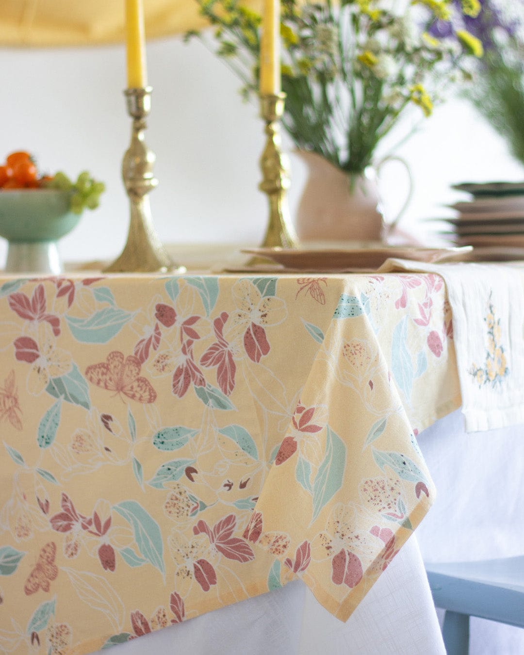 Fluer Table Cover - 6 Seater