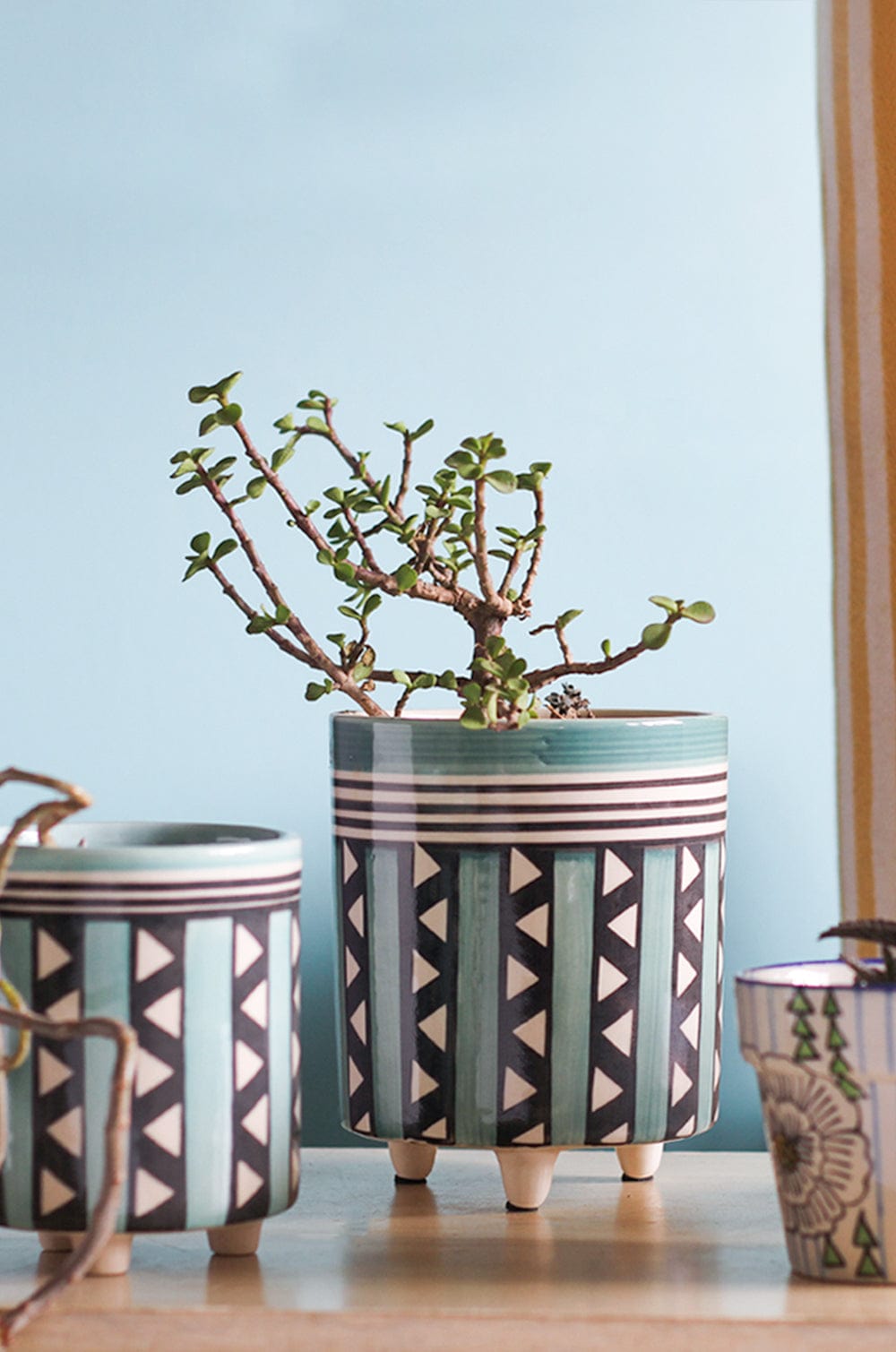 Vida Three Legged Planters - Set of 2