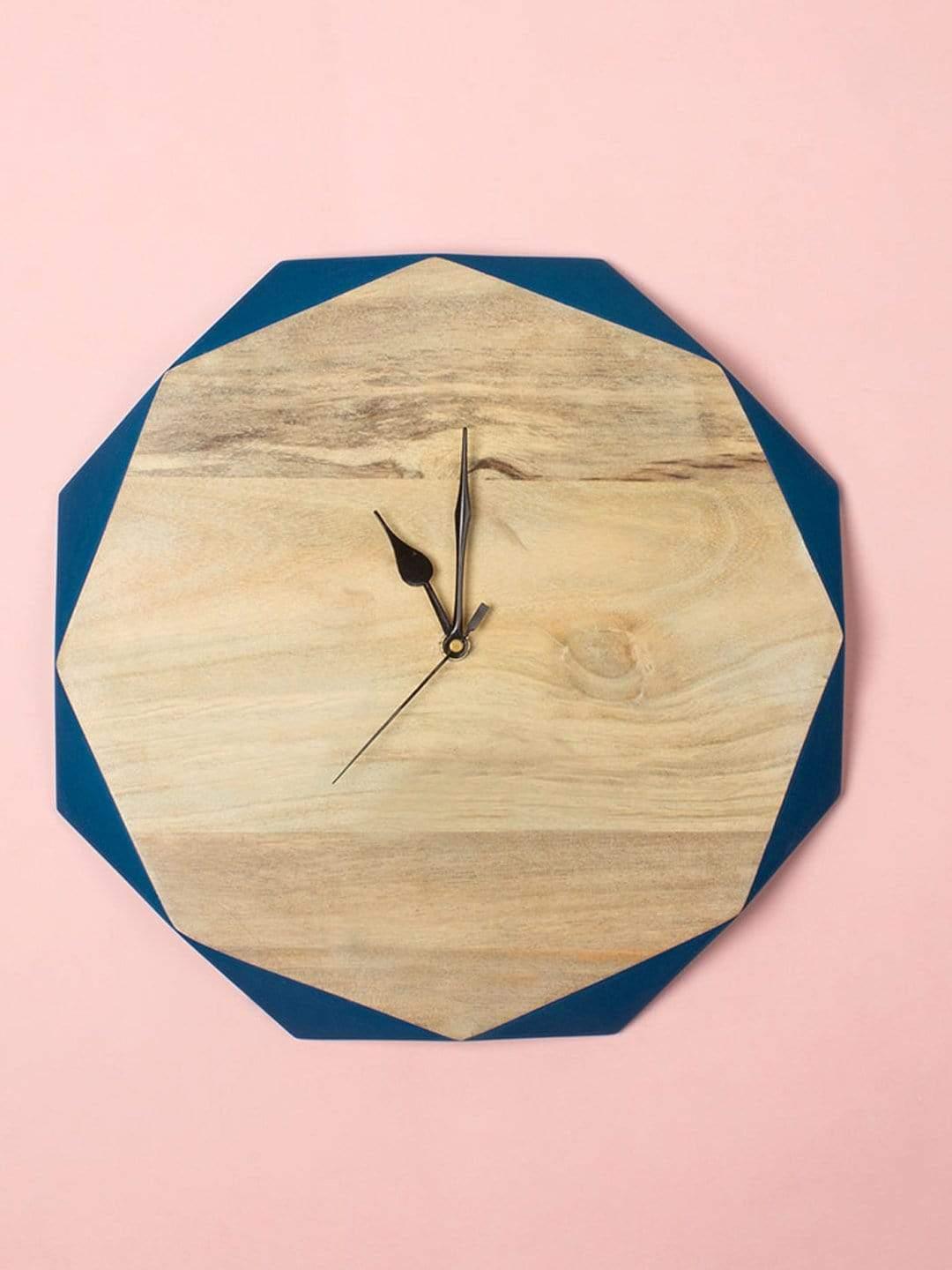 Wooden Faceted Clock