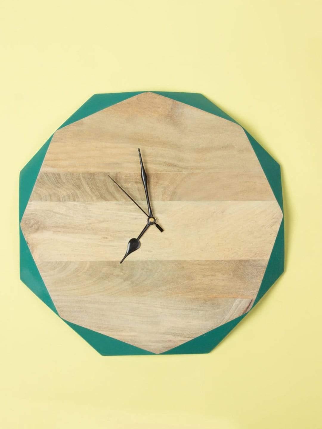 Wooden Faceted Clock