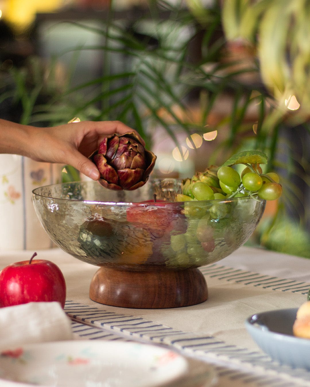 Fiesta Serving Glass Bowl with Wooden base