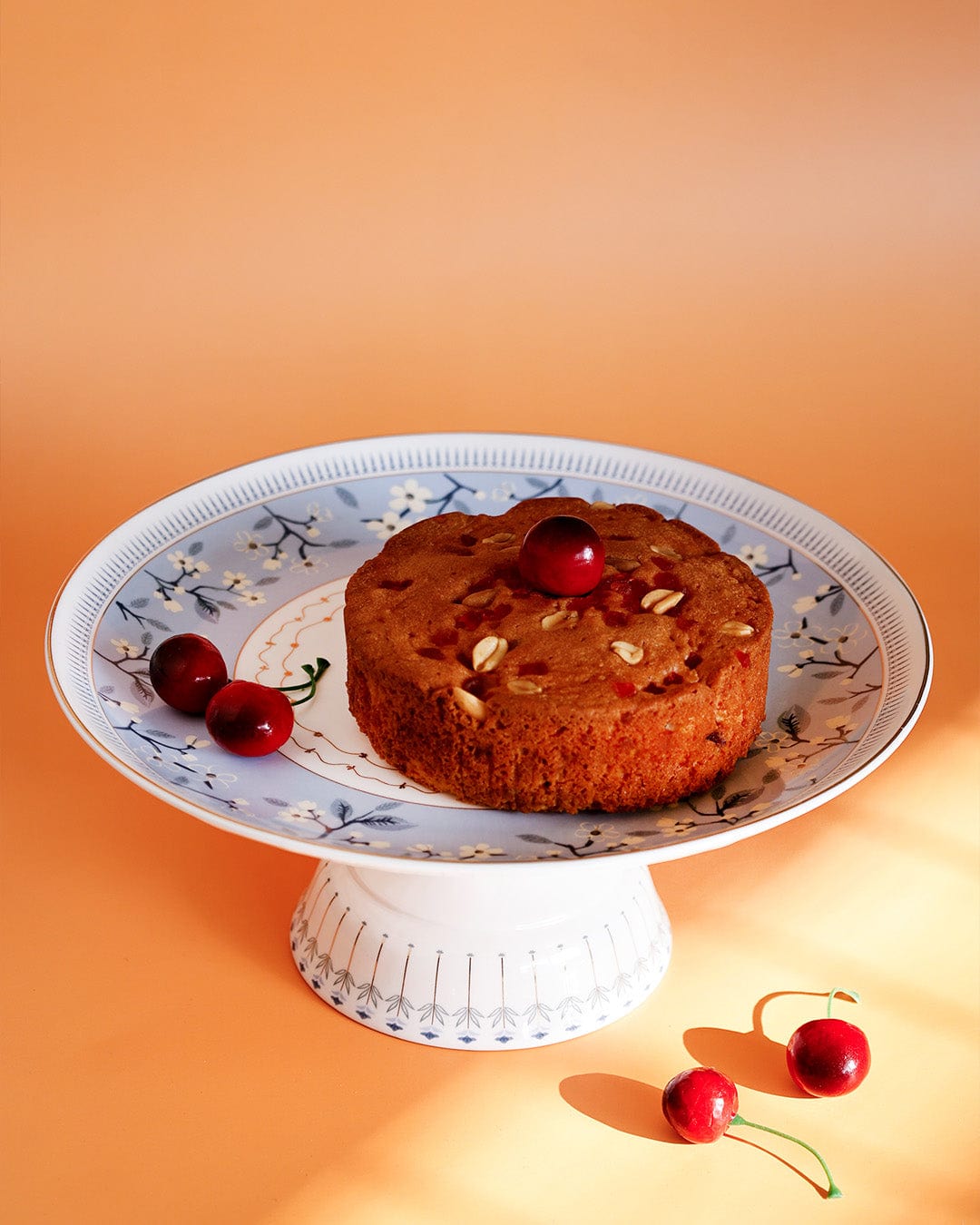 Magique by The Wishing Chair:River of Flowers Cake Stand