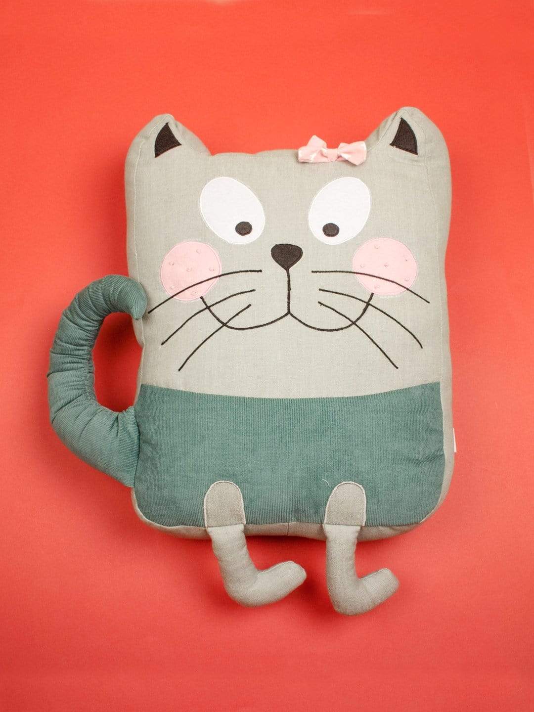 Kitty Shape Cushion