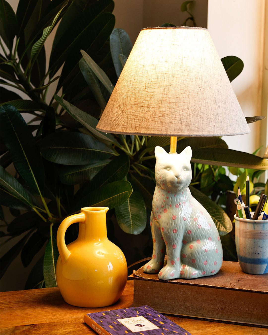 So Fierce Panther Lamp - Green With Pink Dots