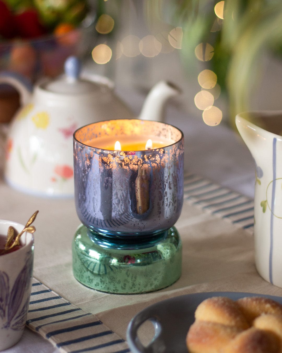 Shimmer Hourglass Soy Wax Candle in Hand Blown Glass