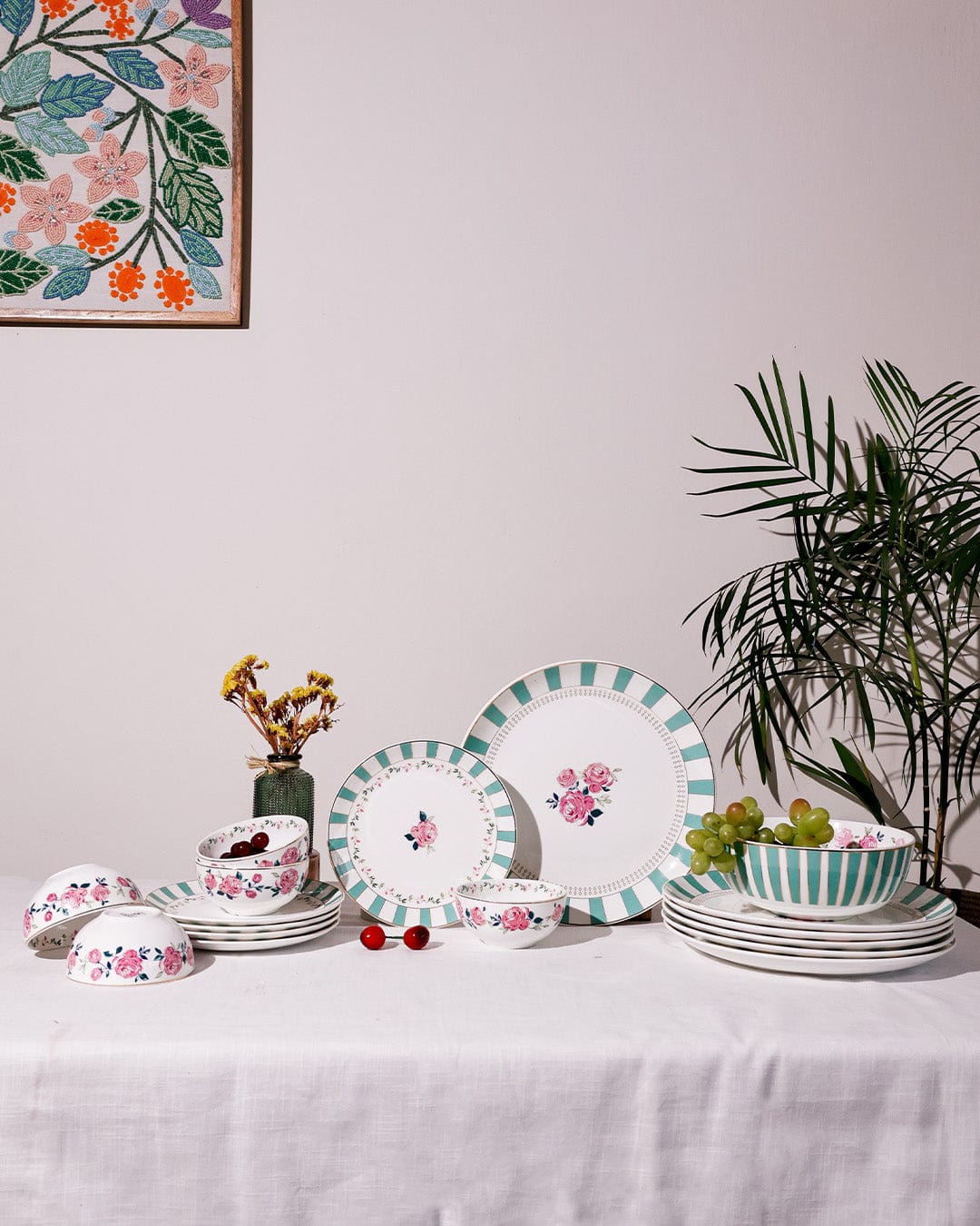 Magique by The Wishing Chair: Portrait of a Rose Dinner Set 20 pcs