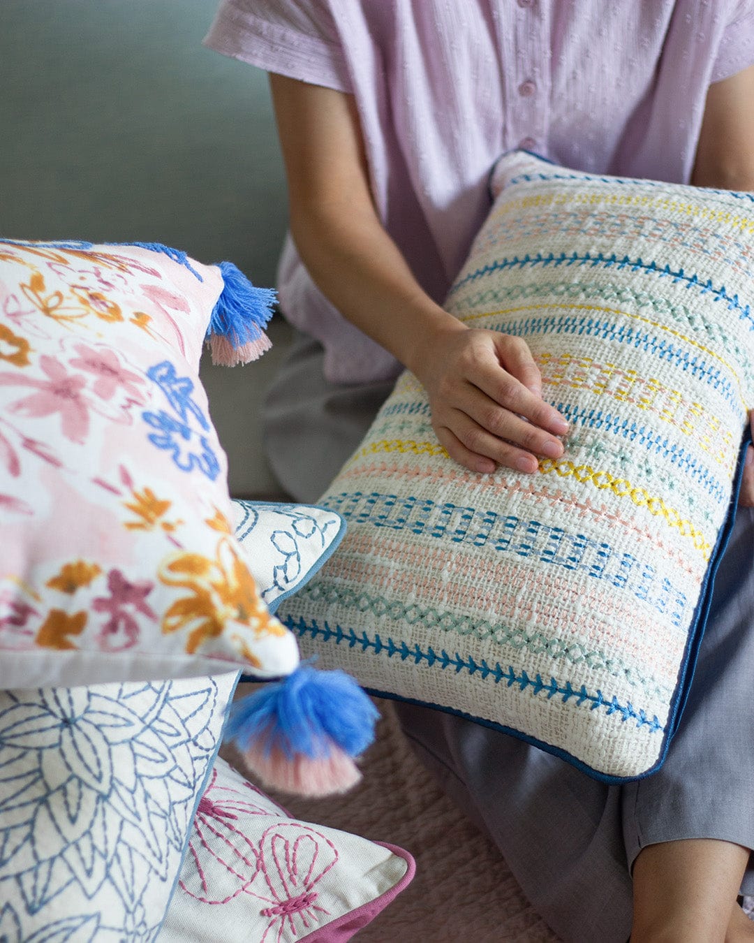 Shiza Embroidered Cushion Cover