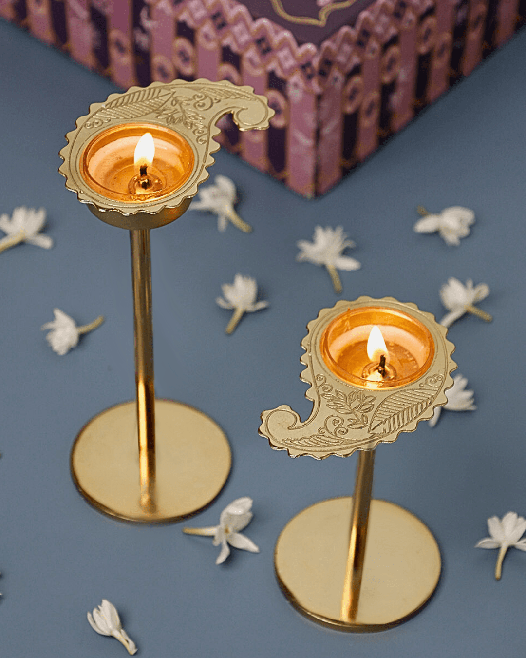 Swirl Tealight Holders with Stand Gift Box - Set of 2