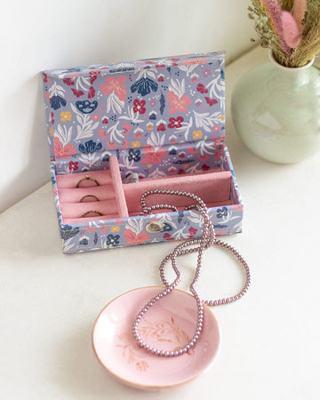 Treasured Keepsakes Curated Gift Box Set